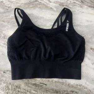 Black size small gym shark sports bra